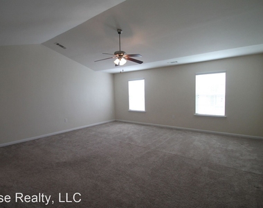 2257 Reid Pointe Drive - Photo Thumbnail 18