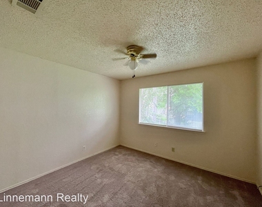 2210 Shoemaker Drive - Photo Thumbnail 20