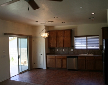 3537 N Riverhaven Drive - Photo Thumbnail 3