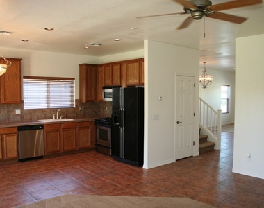 3537 N Riverhaven Drive - Photo Thumbnail 5