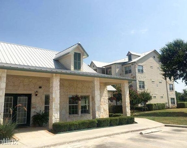 150 Medical Drive Boerne - Photo Thumbnail 1