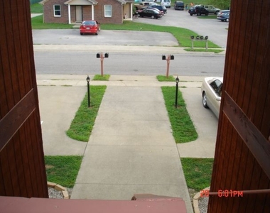 109b Township Sq - Photo Thumbnail 5