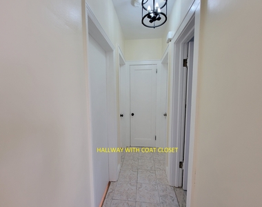 808 South Oak Drive - Photo Thumbnail 3