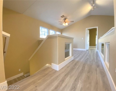 8013 Coral Point Avenue - Photo Thumbnail 24