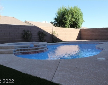 4728 Bell Canyon Court - Photo Thumbnail 35