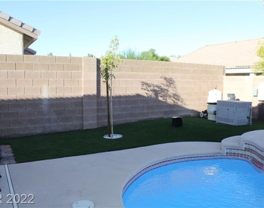 4728 Bell Canyon Court - Photo Thumbnail 30