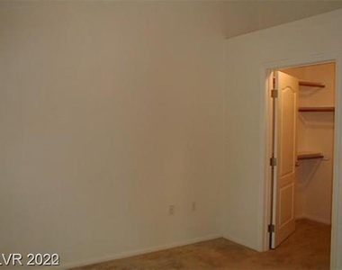 3460 Cactus Shadow Street - Photo Thumbnail 7