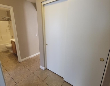 2601 Amber Crest Street - Photo Thumbnail 25