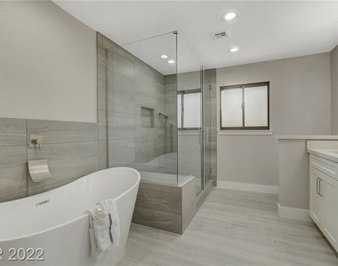 4090 West Maulding Avenue - Photo Thumbnail 10