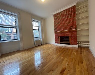 139 Joralemon Street - Photo Thumbnail 1