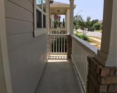 912 Alamo Plaza Dr - Photo Thumbnail 27