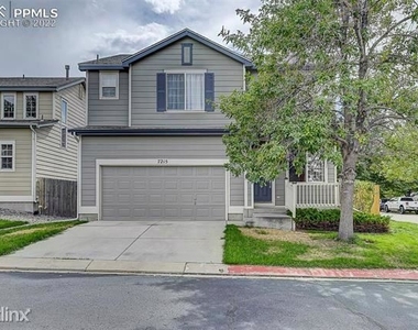 7215 R Mount Higgins Heights - Photo Thumbnail 0