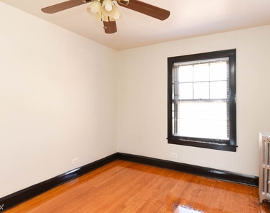 4645.5 N. Elston, Unit 3w - Photo Thumbnail 16