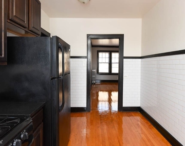 4645.5 N. Elston, Unit 4w - Photo Thumbnail 4