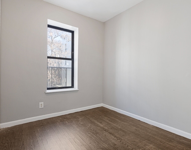 304 West 151st Street - Photo Thumbnail 8