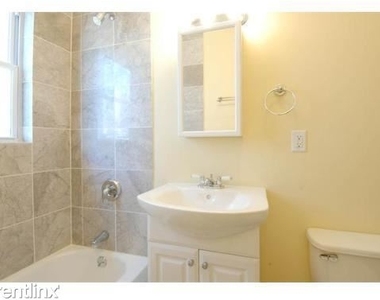 19 Parker Hill Ave Apt 1 - Photo Thumbnail 7