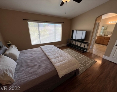 8840 Quintane Lane - Photo Thumbnail 19