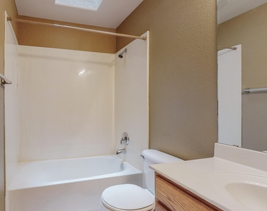 5272 Na Pali Street Ne - Photo Thumbnail 21