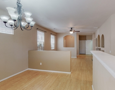 5272 Na Pali Street Ne - Photo Thumbnail 9