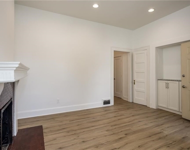 799 Piedmont Avenue Ne # 5 - Photo Thumbnail 3