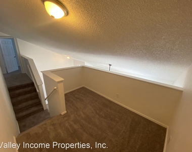 1126 S Tiago Dr - Photo Thumbnail 9