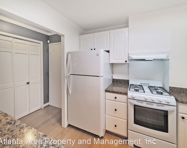 2285 Peachtree Rd Unit 606 - Photo Thumbnail 4