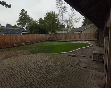 11690 Sw Settler Way - Photo Thumbnail 14