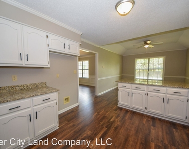 7463 Southwind Cove - Photo Thumbnail 5