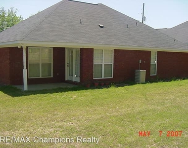 5111 Briarwood Ct - Photo Thumbnail 15