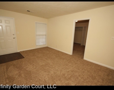 4060 Janice Drive - Photo Thumbnail 3