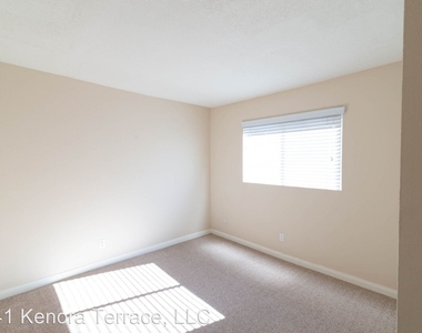 3541 Kenora Drive - Photo Thumbnail 2