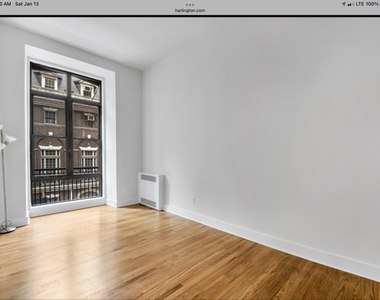 48th street & 9th Avenue  - Photo Thumbnail 7