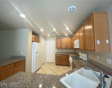 11031 Sospel Place - Photo Thumbnail 24