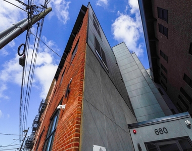 660 Grand St - Photo Thumbnail 22