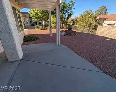 2524 Desert Glen Drive - Photo Thumbnail 35