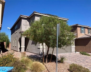 9386 Barcolobo Avenue - Photo Thumbnail 1