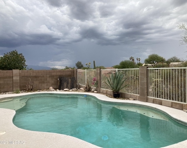 3121 W Painted Hills Ranch Court - Photo Thumbnail 11