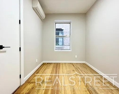 30 Lefferts Avenue - Photo Thumbnail 7