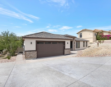 15679 E Golden Eagle Boulevard - Photo Thumbnail 1