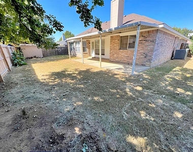 5304 Whiting Way - Photo Thumbnail 28