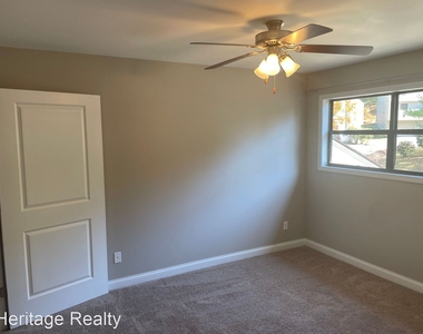 8703 Olde Colony Trail Apt. 36 - Photo Thumbnail 6