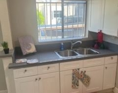 3509 City Terrace Dr # 3511 1/2 - Photo Thumbnail 8