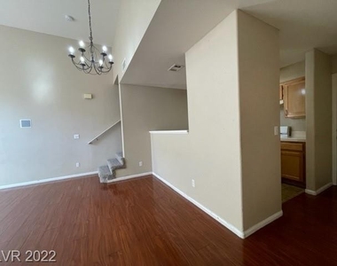 1457 Morro Creek Street - Photo Thumbnail 10