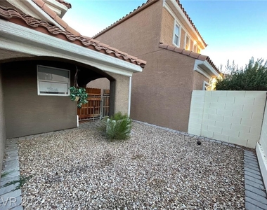 1457 Morro Creek Street - Photo Thumbnail 5