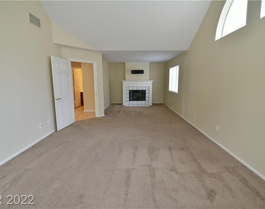 2929 Bridge Creek Street - Photo Thumbnail 21