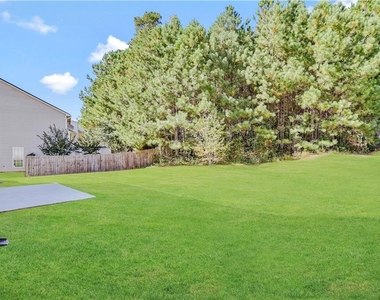 3974 Riverside Parkway - Photo Thumbnail 10