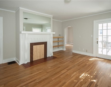 930 Alloway Place Se - Photo Thumbnail 4