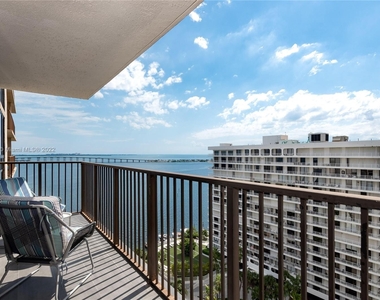 1450 Brickell Bay Dr - Photo Thumbnail 25