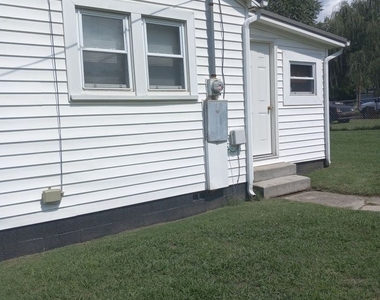 1314 Russell Avenue - Photo Thumbnail 2