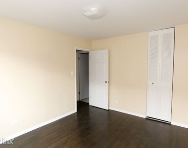 6029 N. Winthrop, Unit 502 - Photo Thumbnail 9